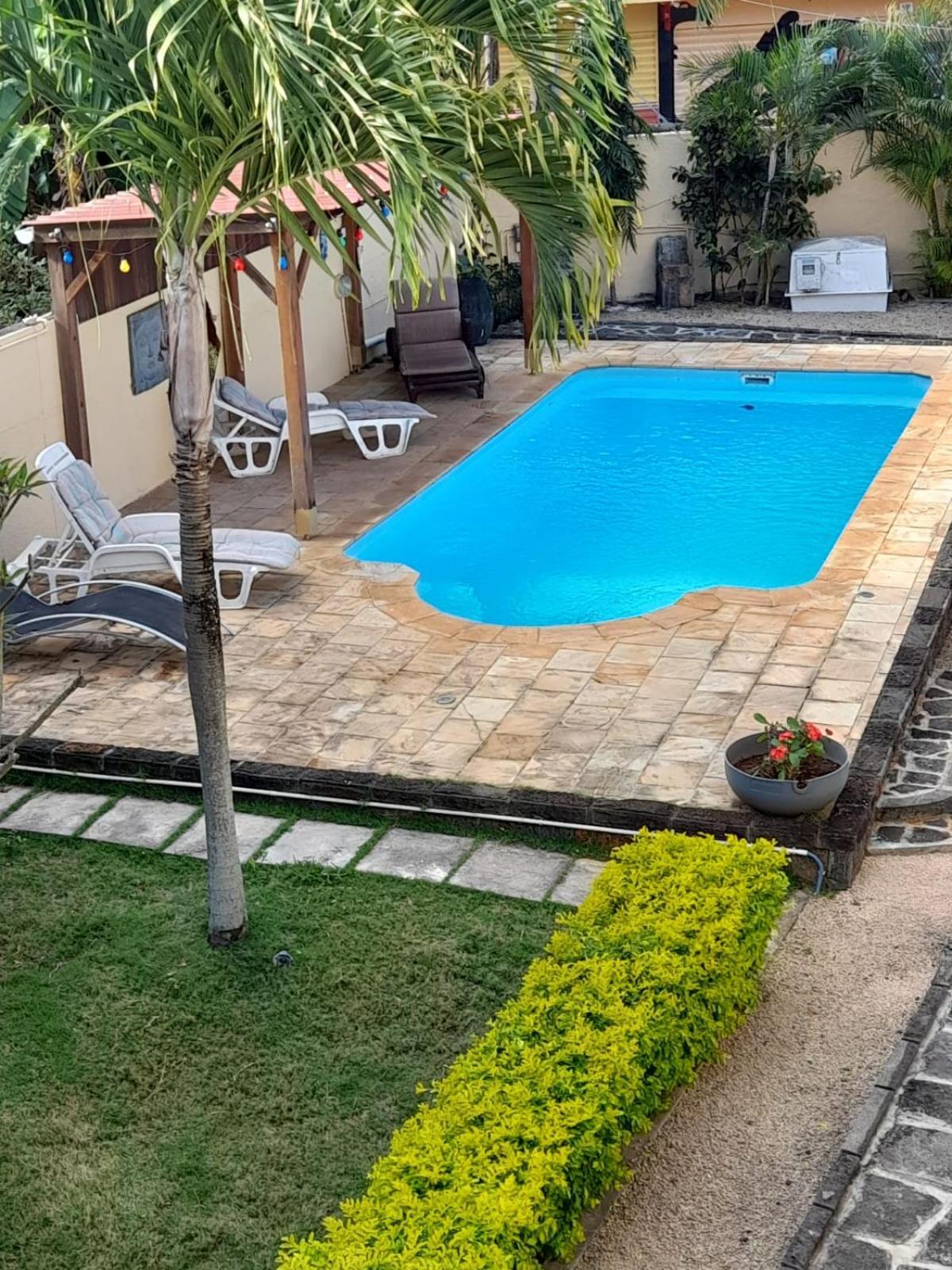 Villa Santa Avec Piscine Et Jardin Pointe aux Piments Exterior foto